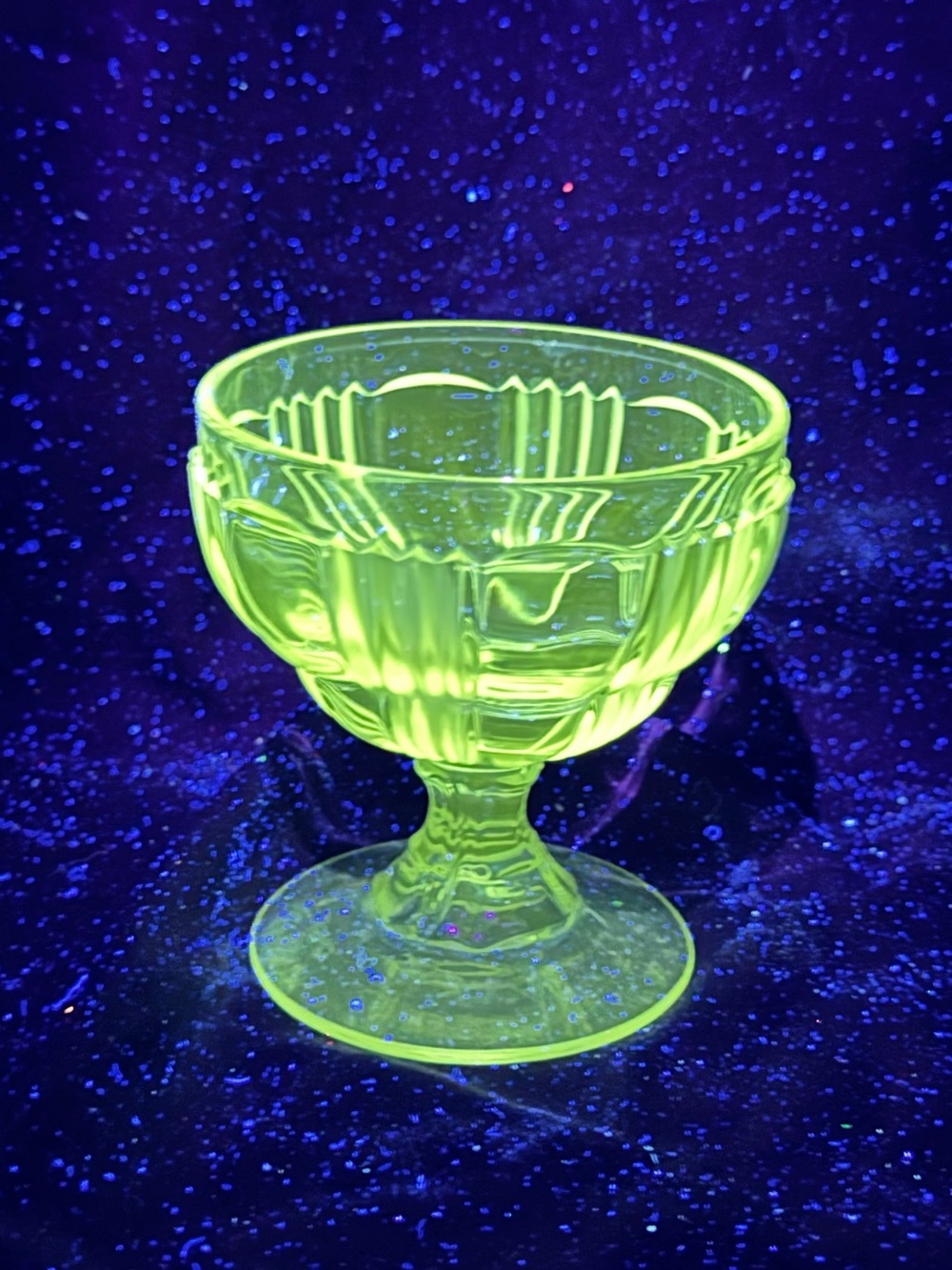 Vintage Anchor Hocking UV Glow Glass Sherbet Pedestal Bowl